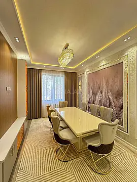 Kirayə verilir 3 otaqlı mənzil 145 m²