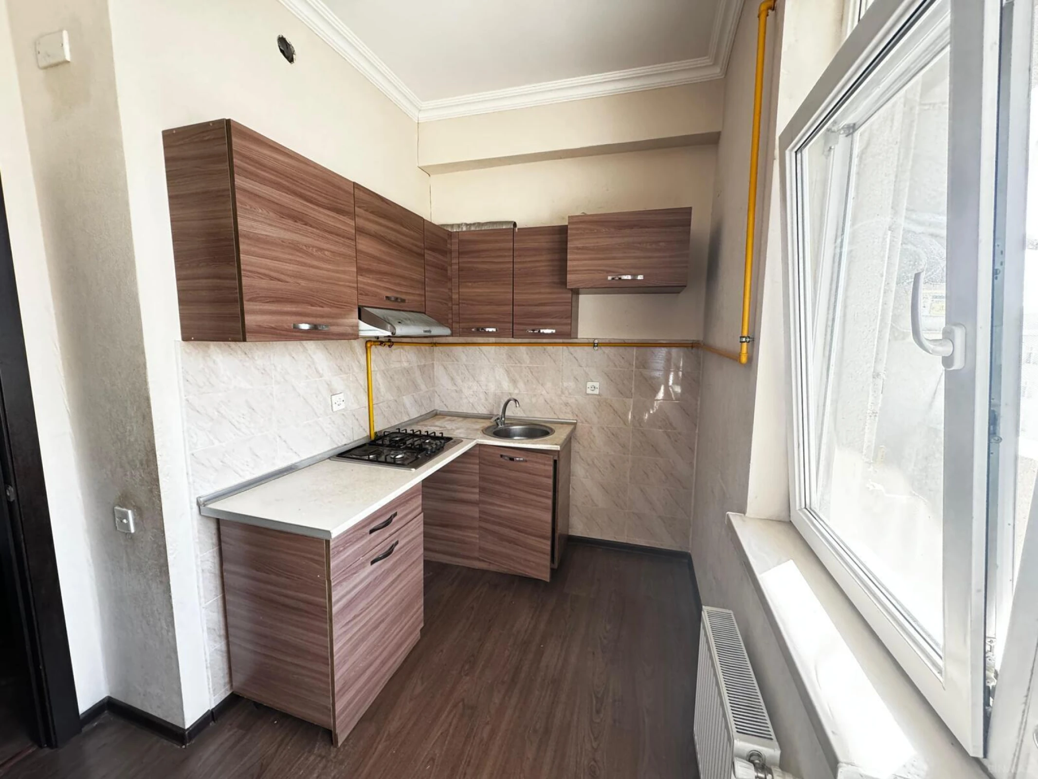 Satılır 1 otaqlı mənzil 41 m²