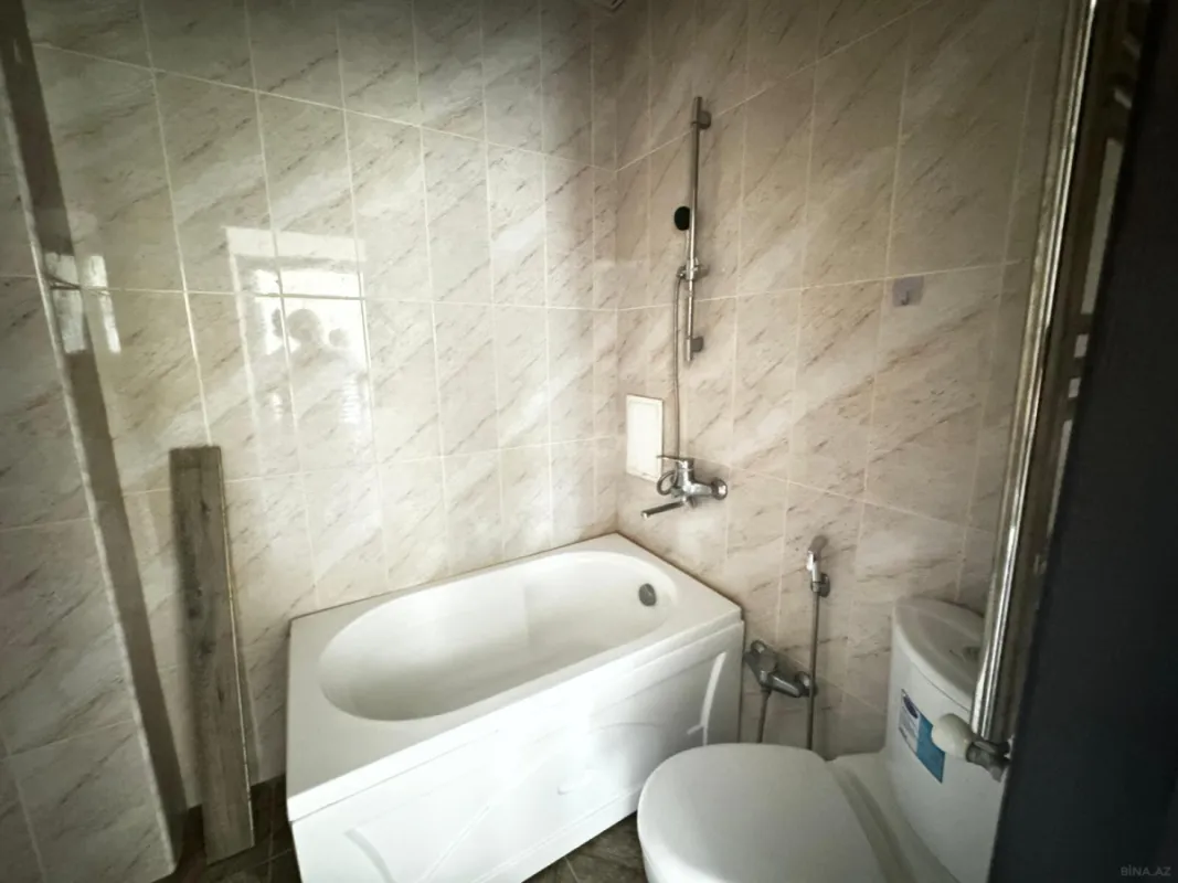 Satılır 1 otaqlı mənzil 41 m²