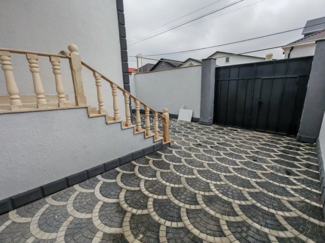Satılır 4 otaqlı həyət evi 120 m²
