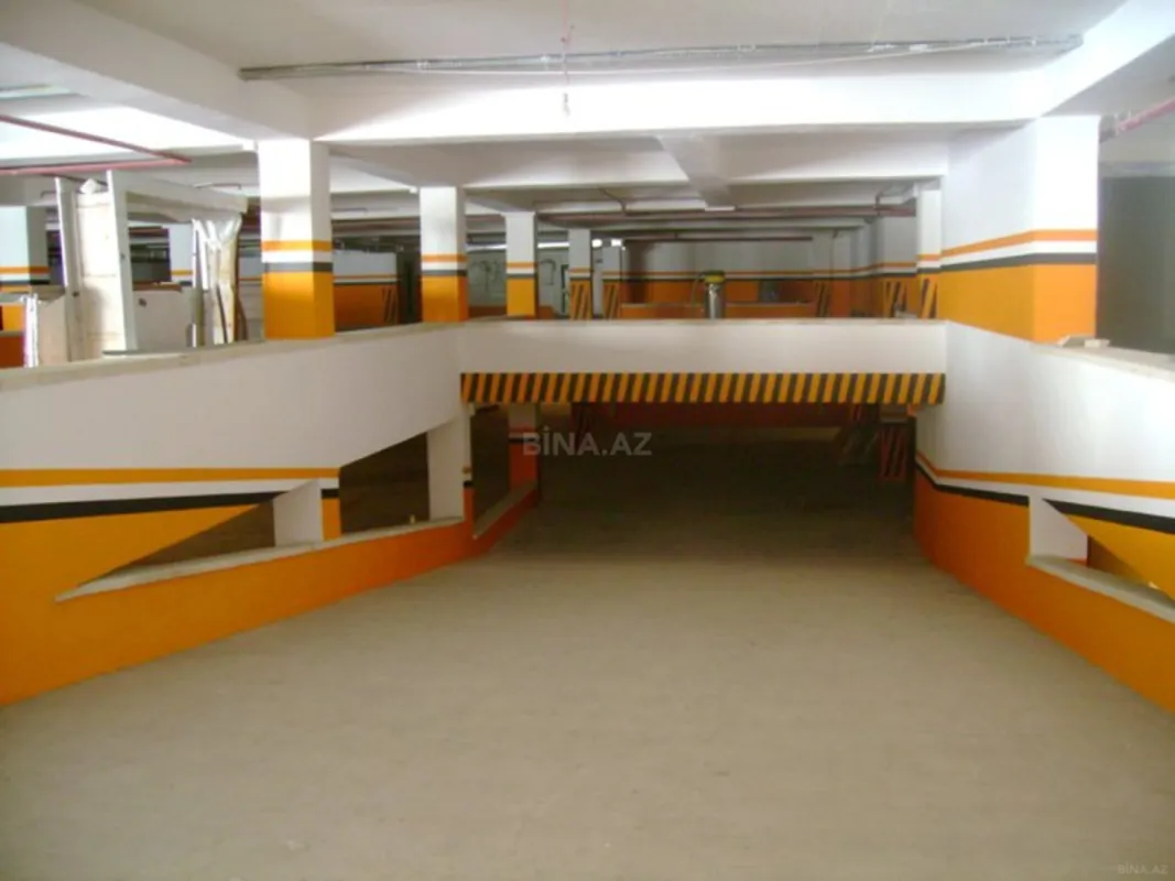 Satılır 3 otaqlı mənzil 155 m²