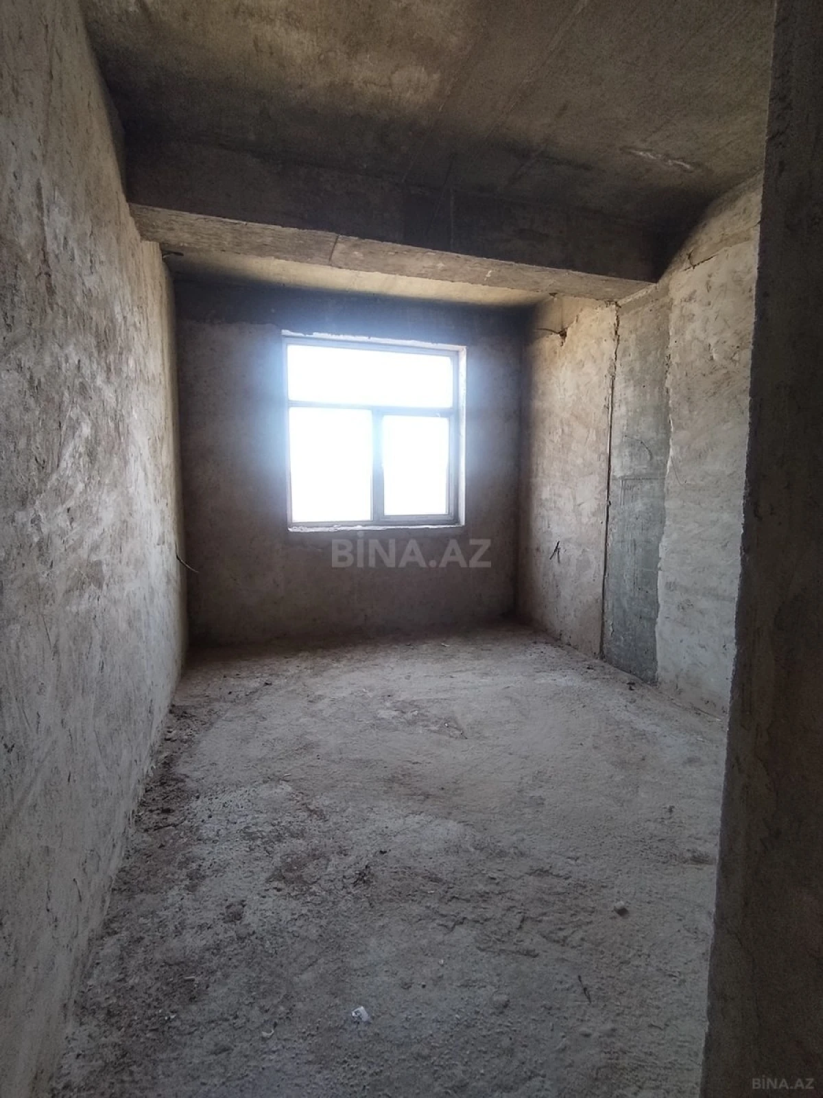 Satılır 3 otaqlı mənzil 103 m²