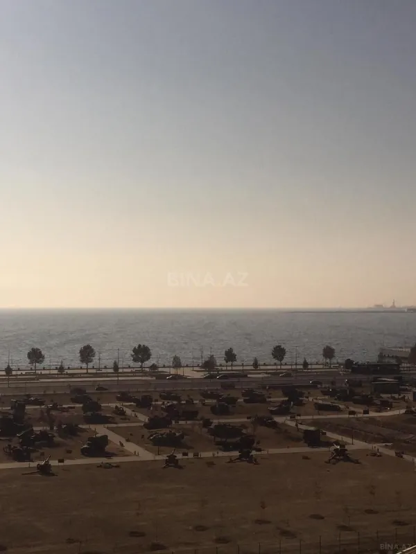 Kirayə verilir 3 otaqlı mənzil 135 m²