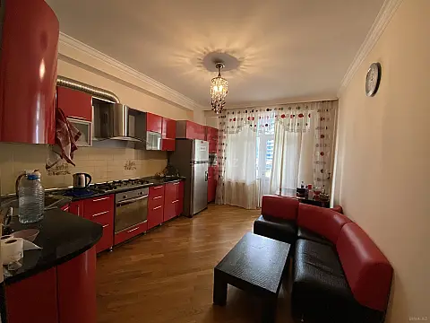 Kirayə verilir 3 otaqlı mənzil 135 m² — Bakı, Xətai 3 otaq 135.00 m²