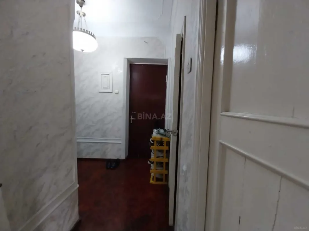 Satılır 2 otaqlı mənzil 65 m²