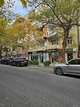 Satılır 2 otaqlı mənzil 65 m² — Bakı, Badamdar 2 otaq 65.00 m²