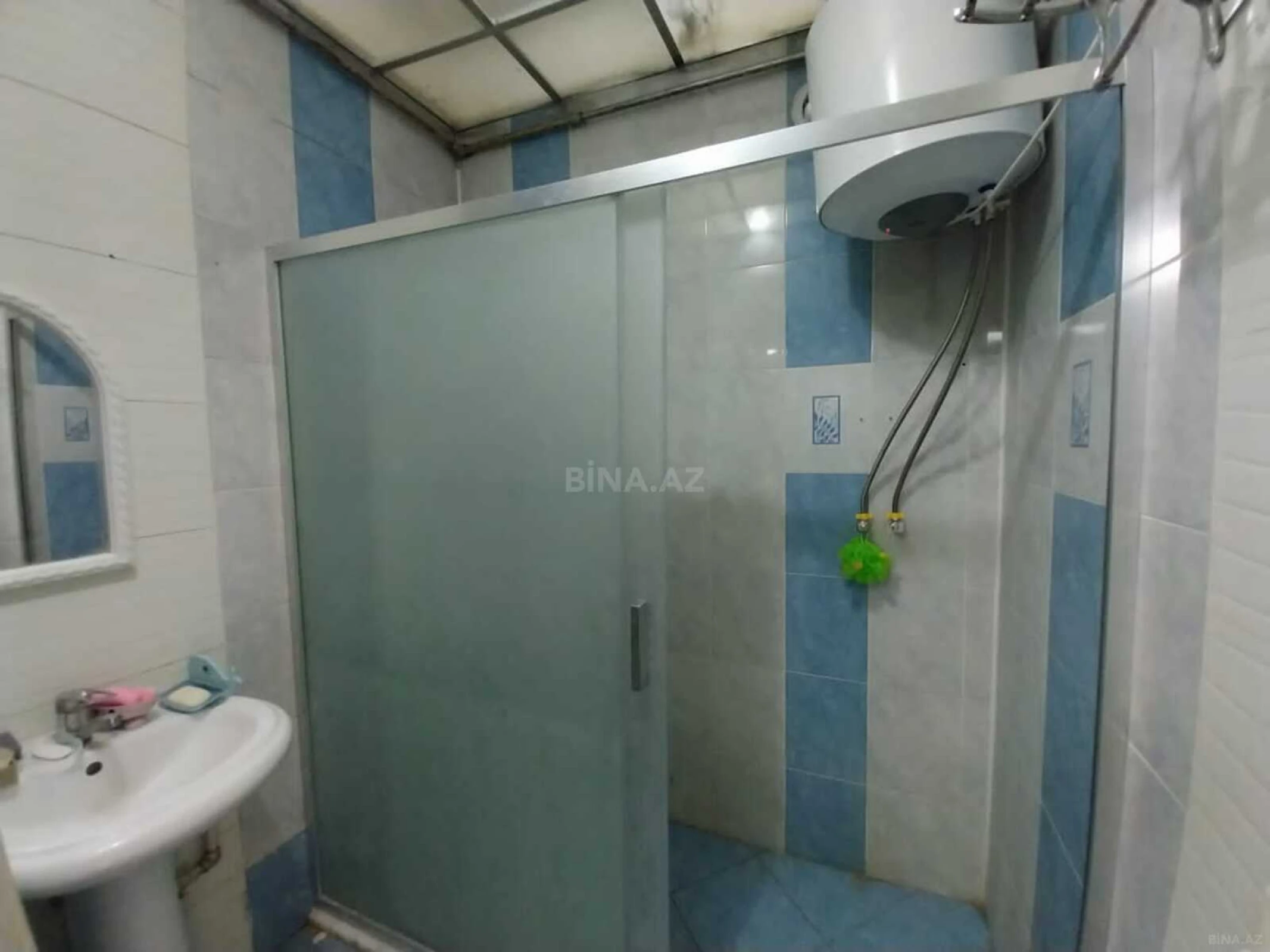 Satılır 2 otaqlı mənzil 65 m²