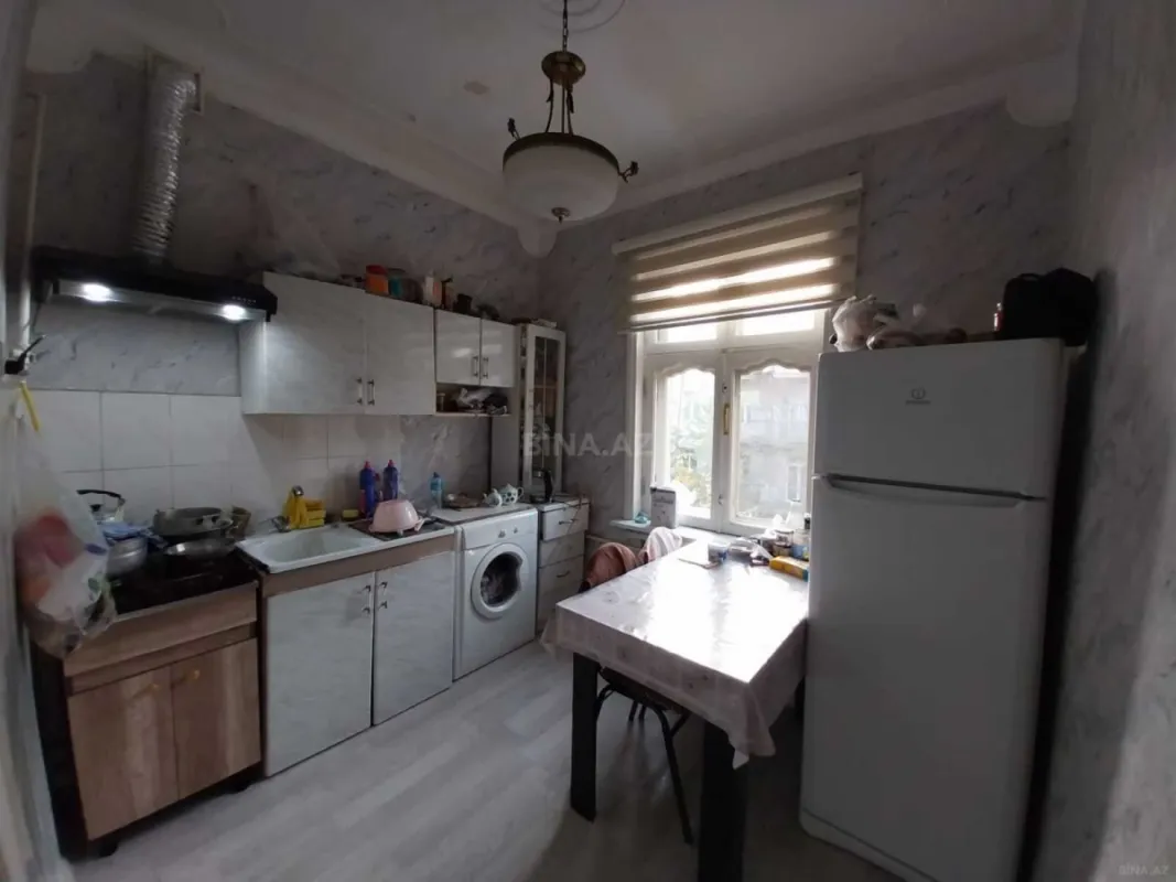 Satılır 2 otaqlı mənzil 65 m²