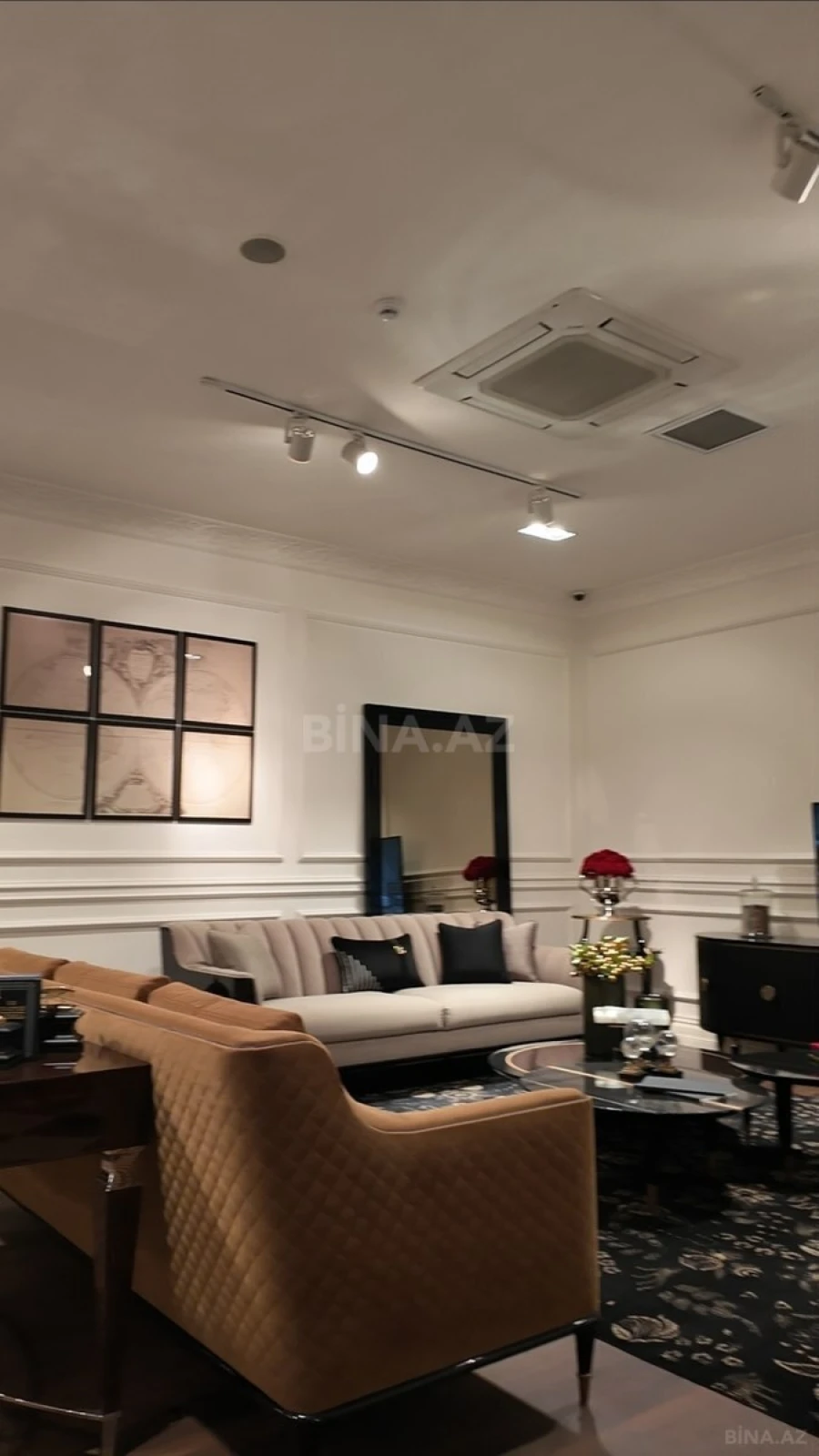 Kirayə verilir obyekt 800 m²