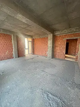 Satılır 3 otaqlı mənzil 163 m²