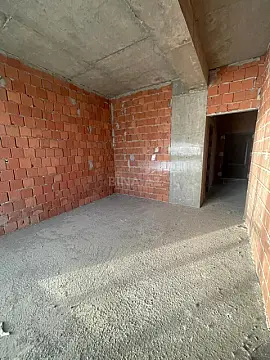 Satılır 3 otaqlı mənzil 163 m²