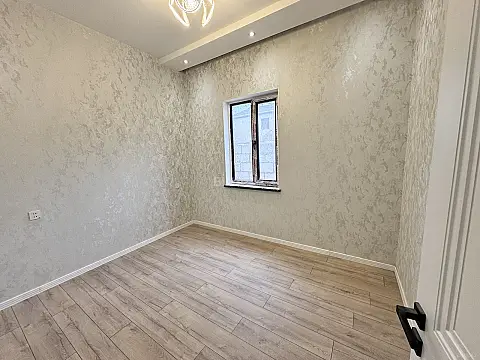 Satılır 6 otaqlı həyət evi 150 m²