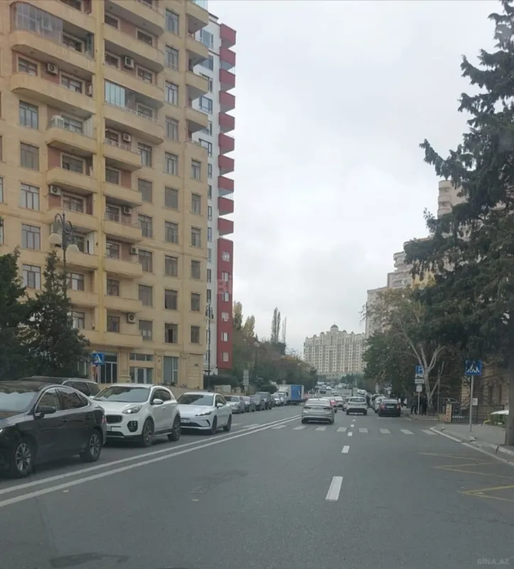 Satılır 2 otaqlı mənzil 90 m²