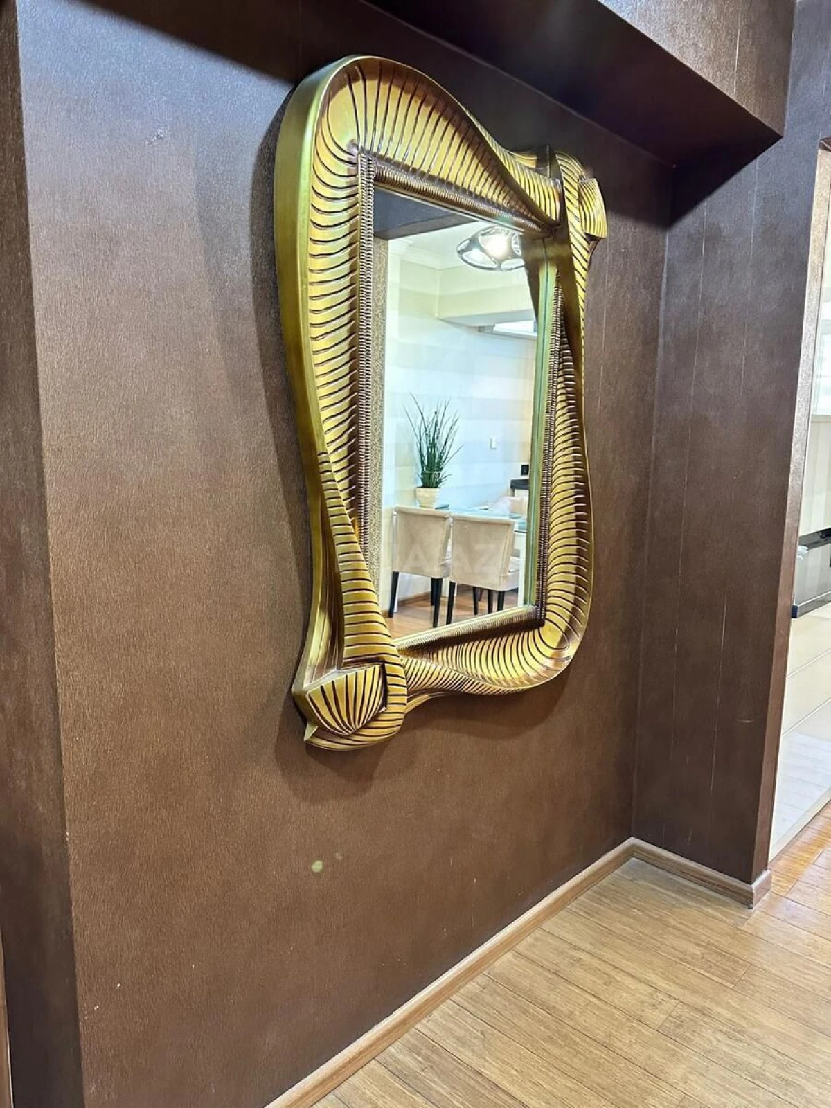 Satılır 2 otaqlı mənzil 90 m²