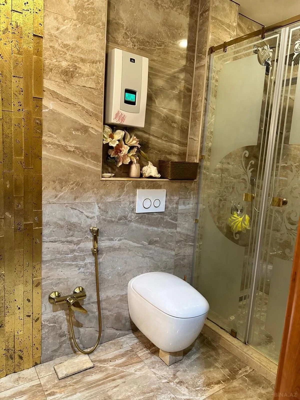 Satılır 2 otaqlı mənzil 90 m²