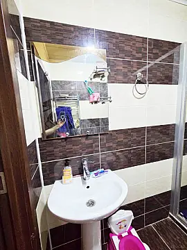 Kirayə verilir 2 otaqlı mənzil 61 m²