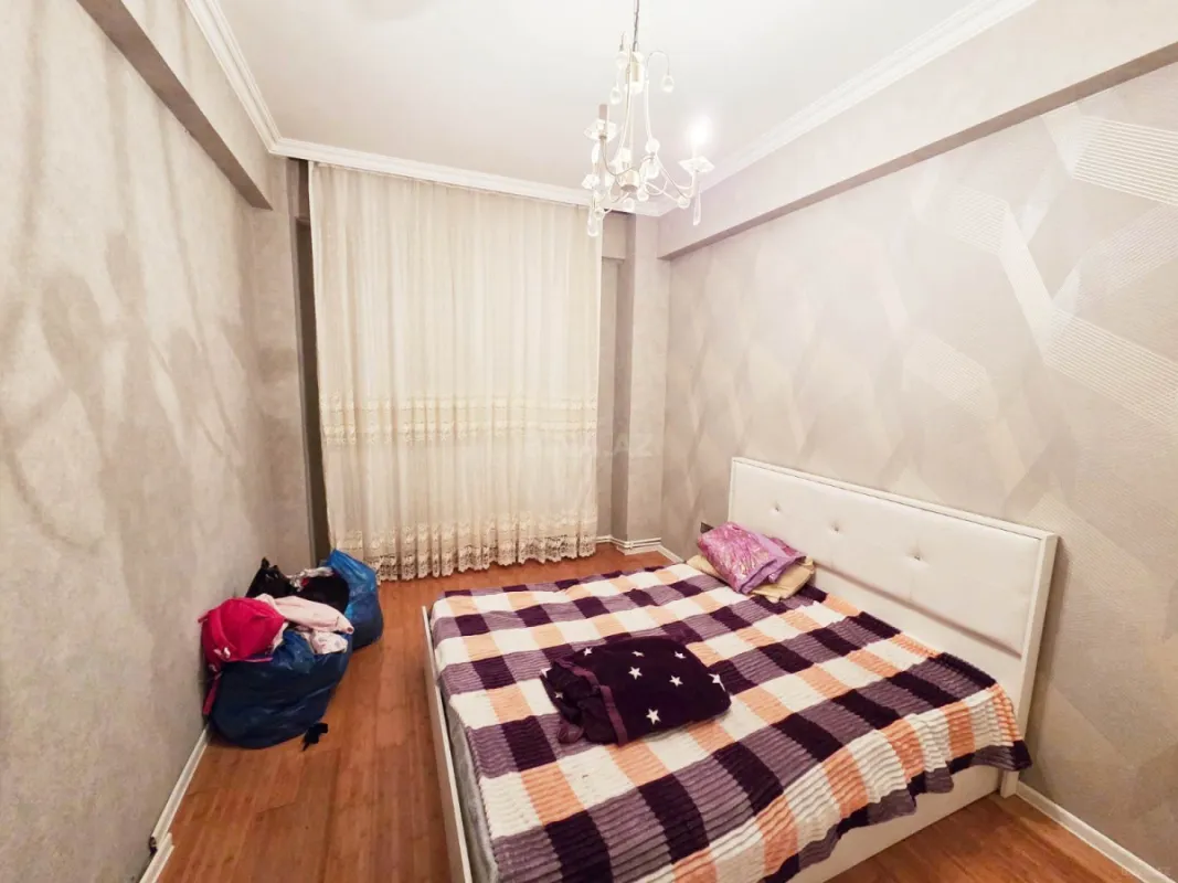 Kirayə verilir 2 otaqlı mənzil 61 m²