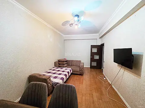 Kirayə verilir 2 otaqlı mənzil 61 m²