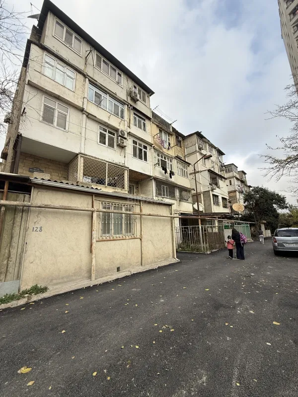 Satılır 2 otaqlı mənzil 55 m²