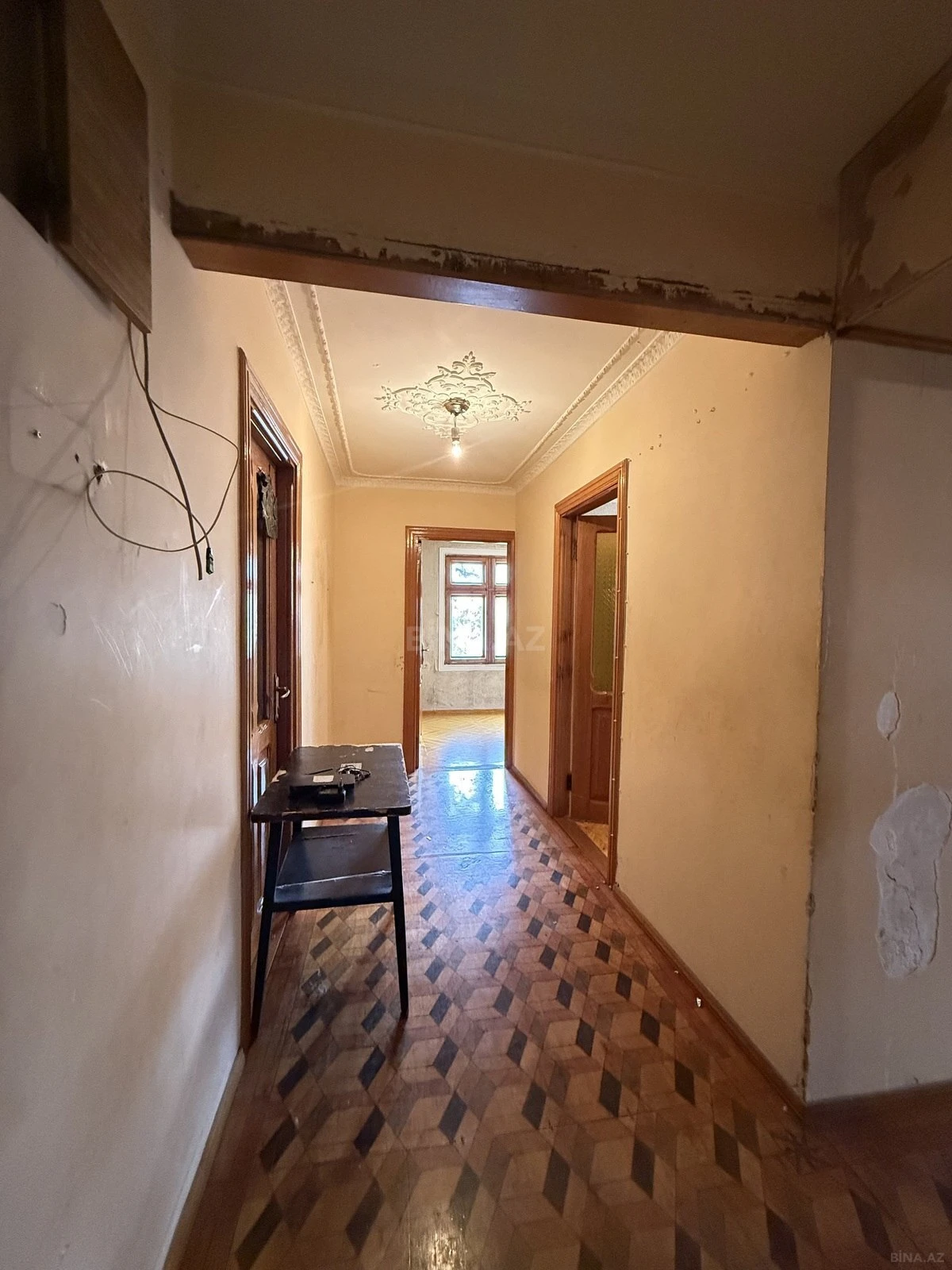 Satılır 2 otaqlı mənzil 55 m²