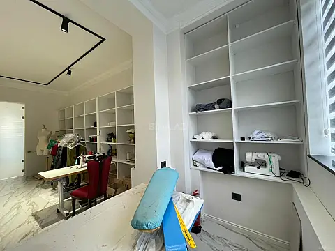 Kirayə verilir obyekt 80 m²