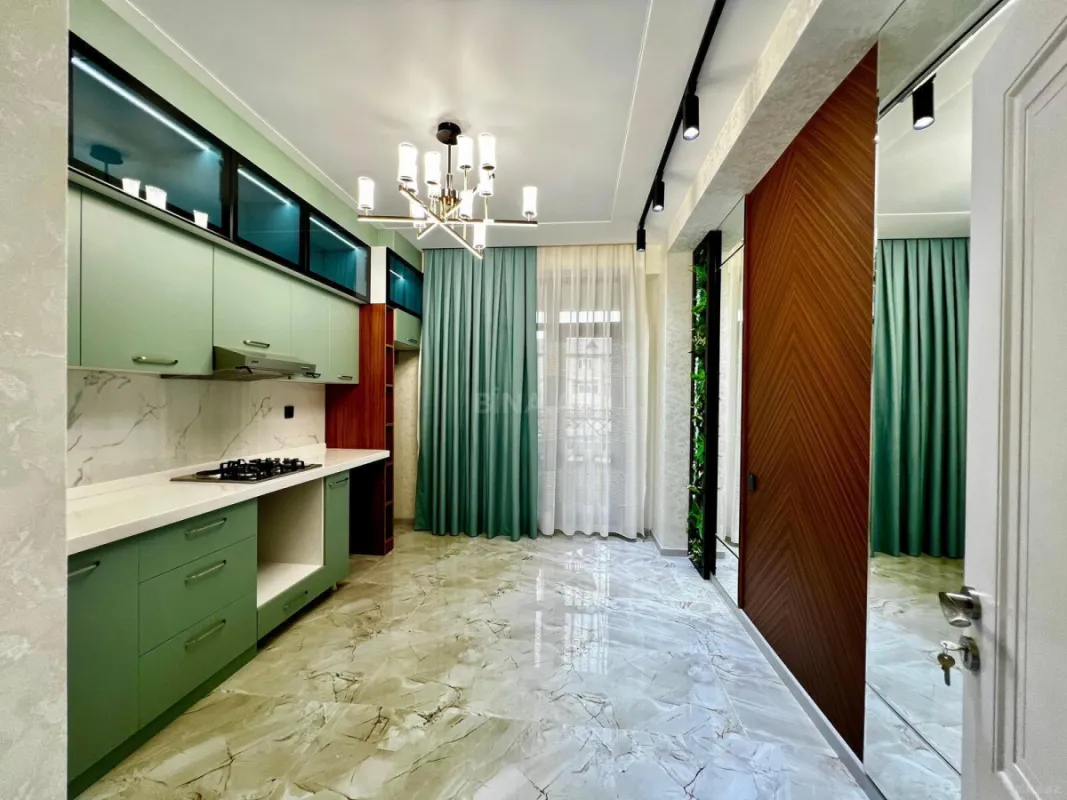 Satılır 2 otaqlı mənzil 85 m²