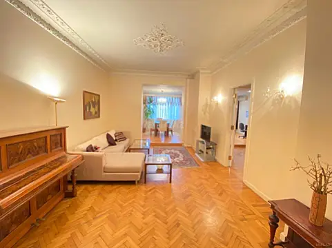 Kirayə verilir 3 otaqlı mənzil 110 m²