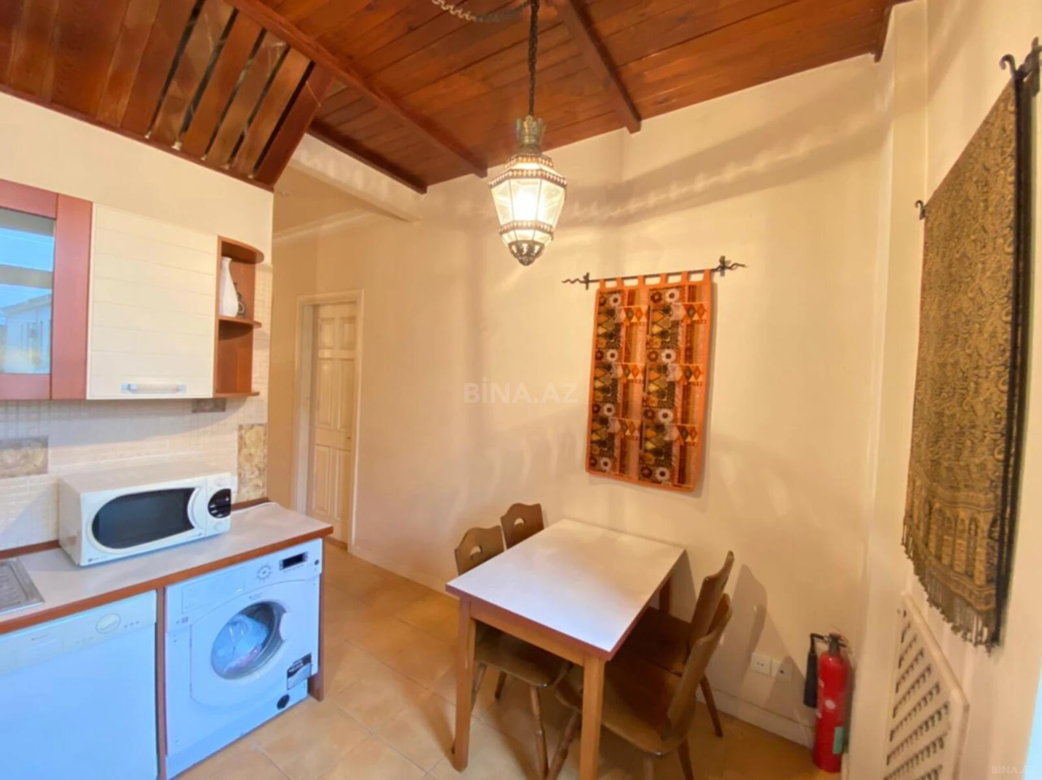 Kirayə verilir 3 otaqlı mənzil 110 m²