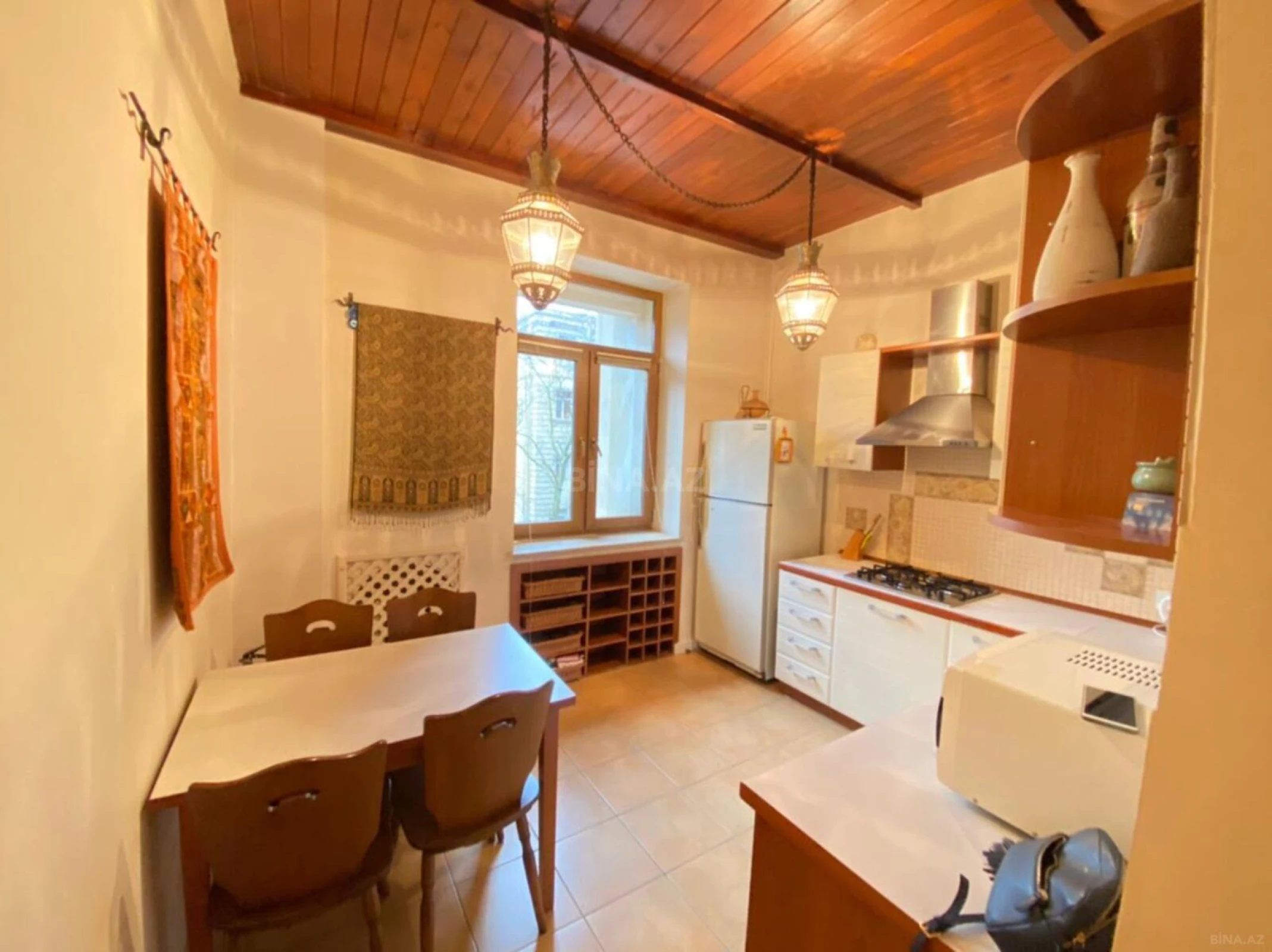 Kirayə verilir 3 otaqlı mənzil 110 m²