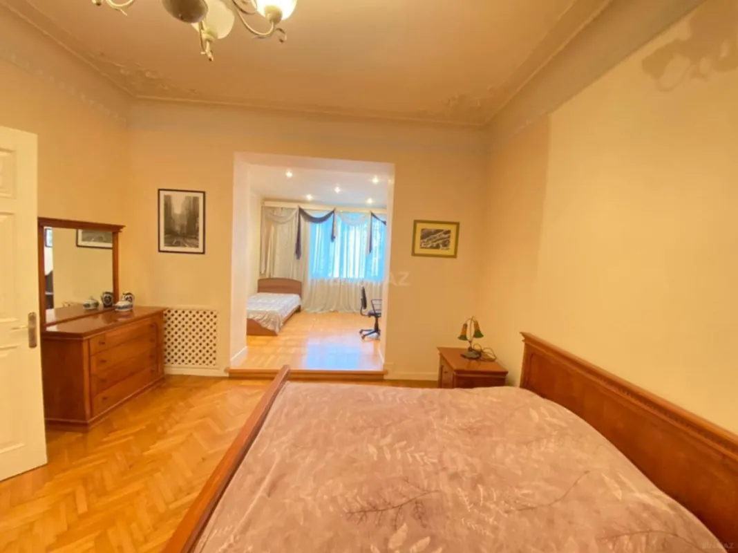 Kirayə verilir 3 otaqlı mənzil 110 m²