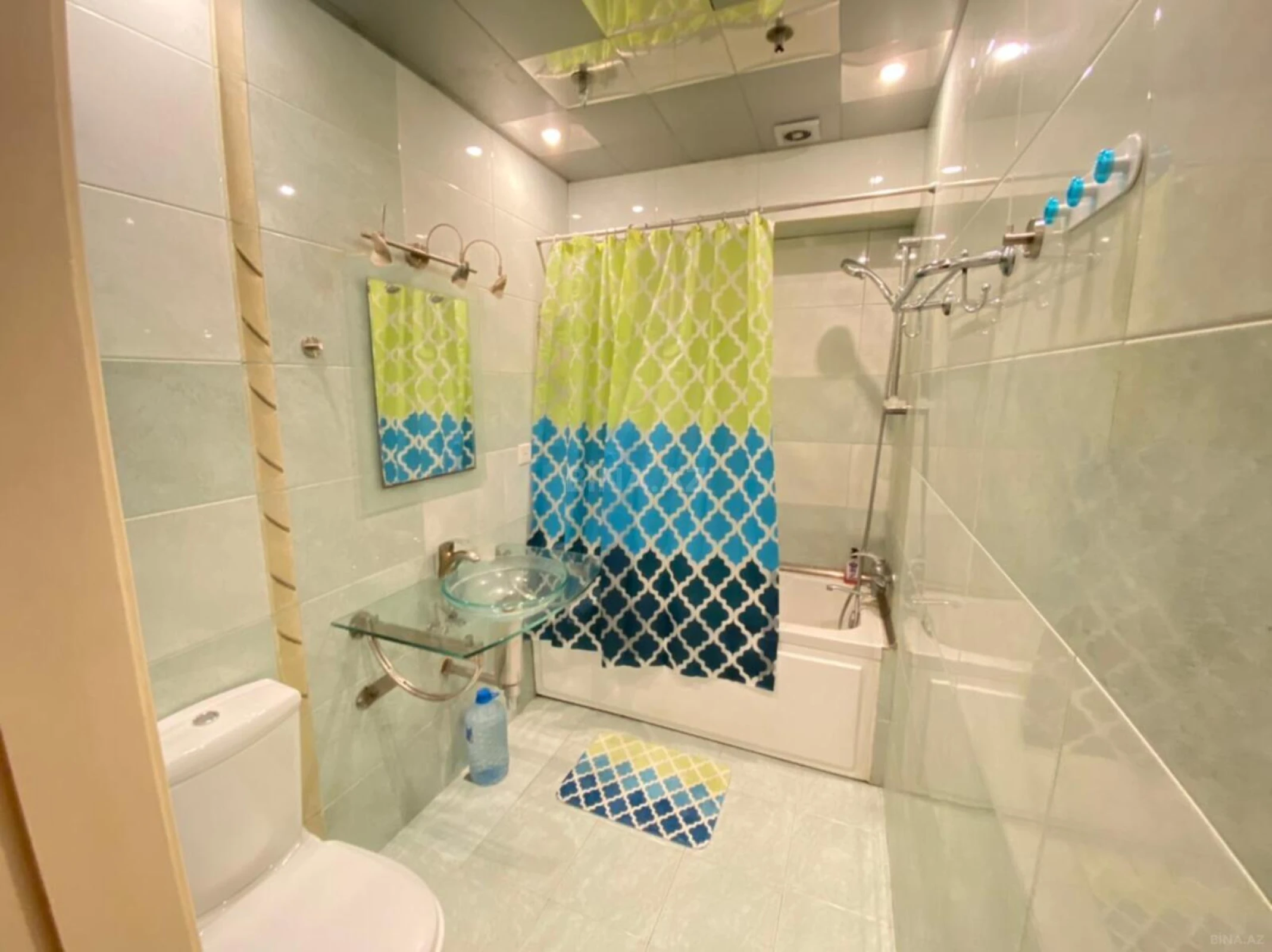 Kirayə verilir 3 otaqlı mənzil 110 m²