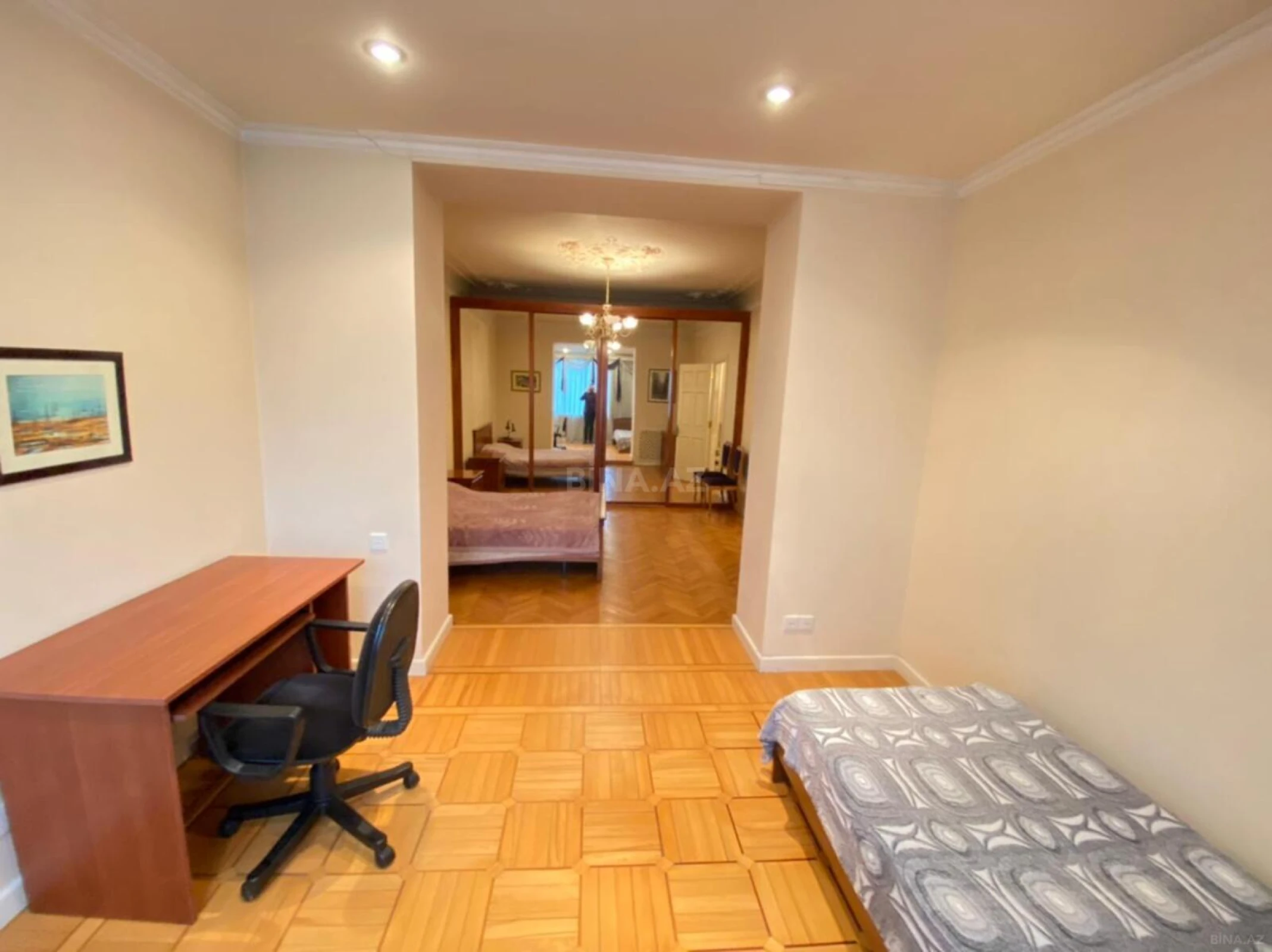 Kirayə verilir 3 otaqlı mənzil 110 m²