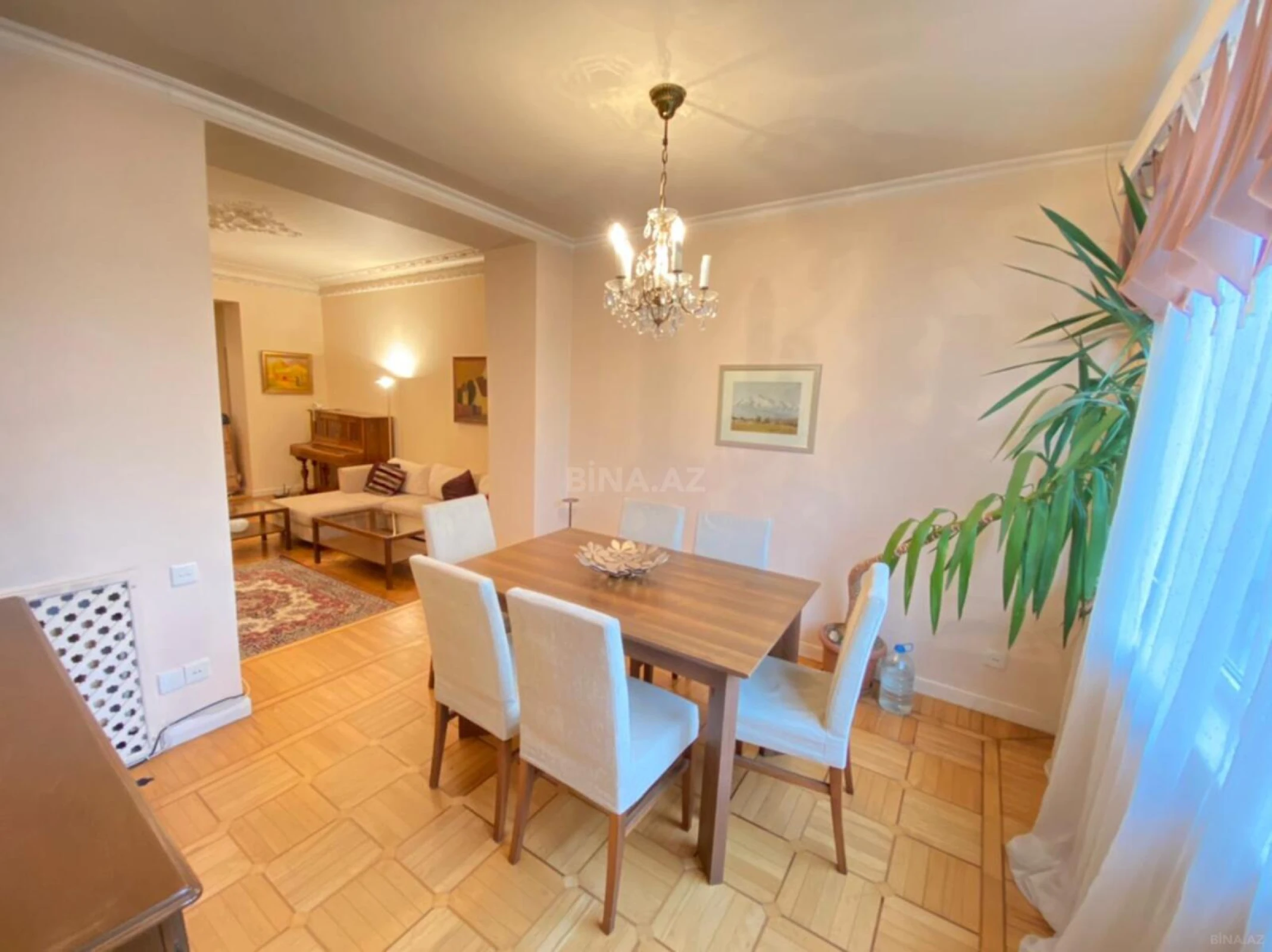 Kirayə verilir 3 otaqlı mənzil 110 m²