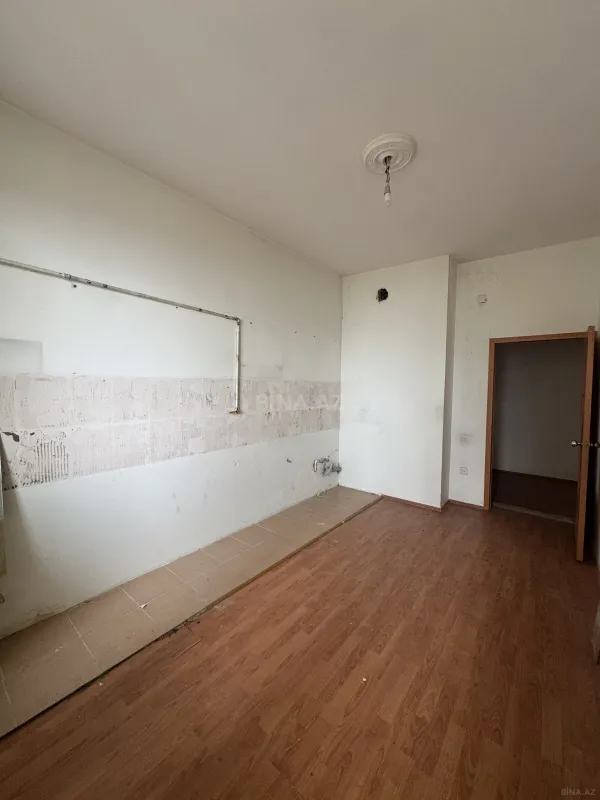 Satılır 1 otaqlı mənzil 52 m²