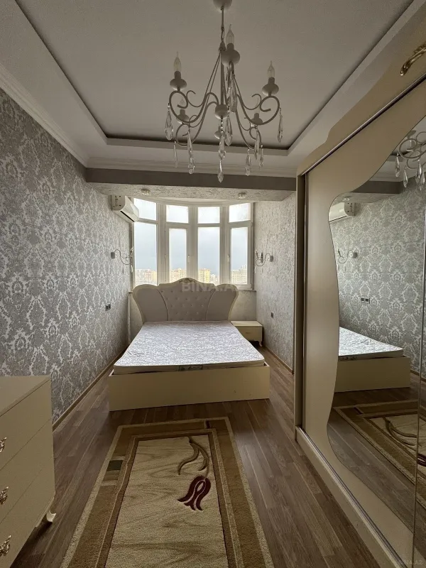 Kirayə verilir 2 otaqlı mənzil 55 m²