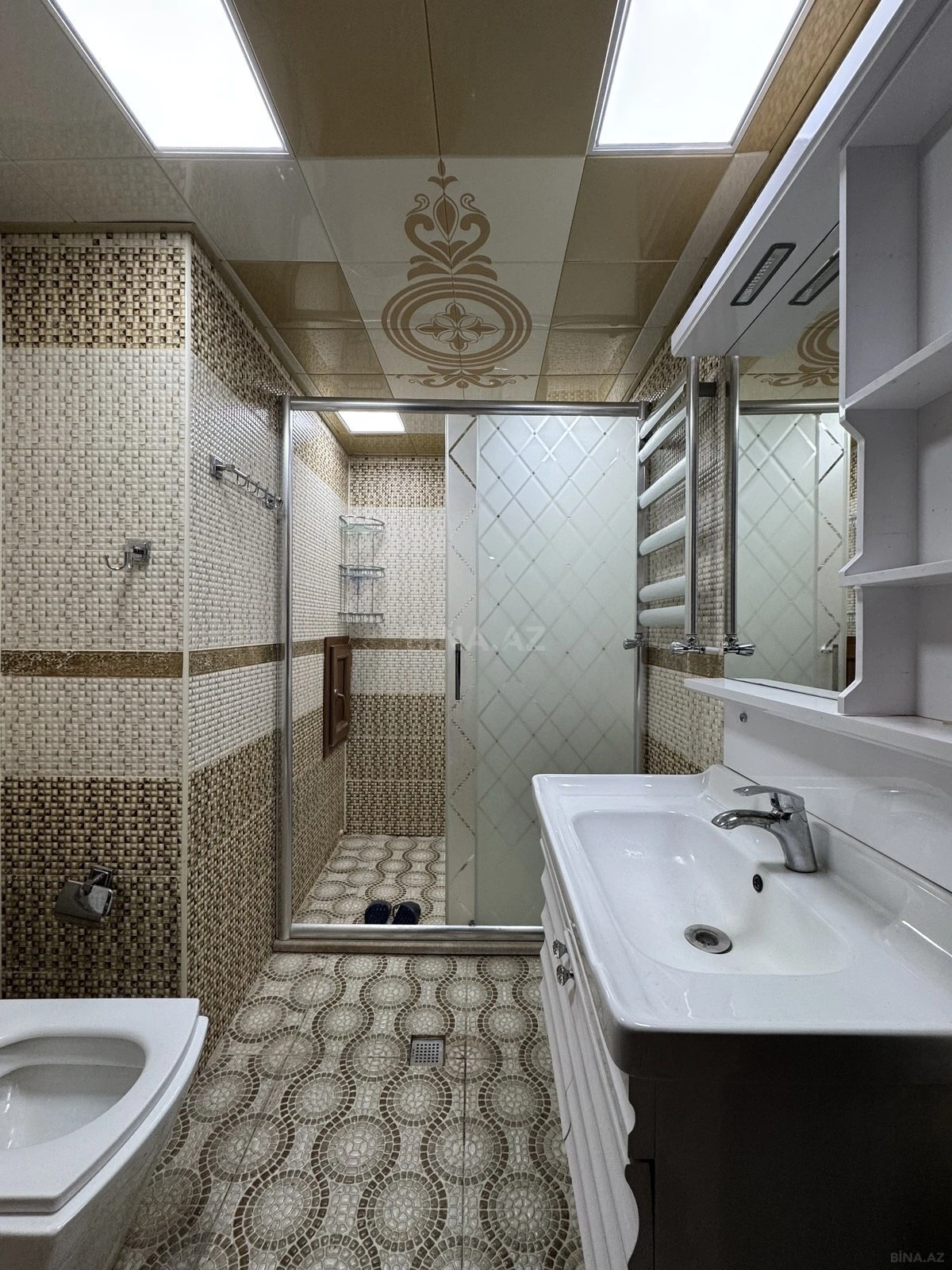 Kirayə verilir 2 otaqlı mənzil 55 m²