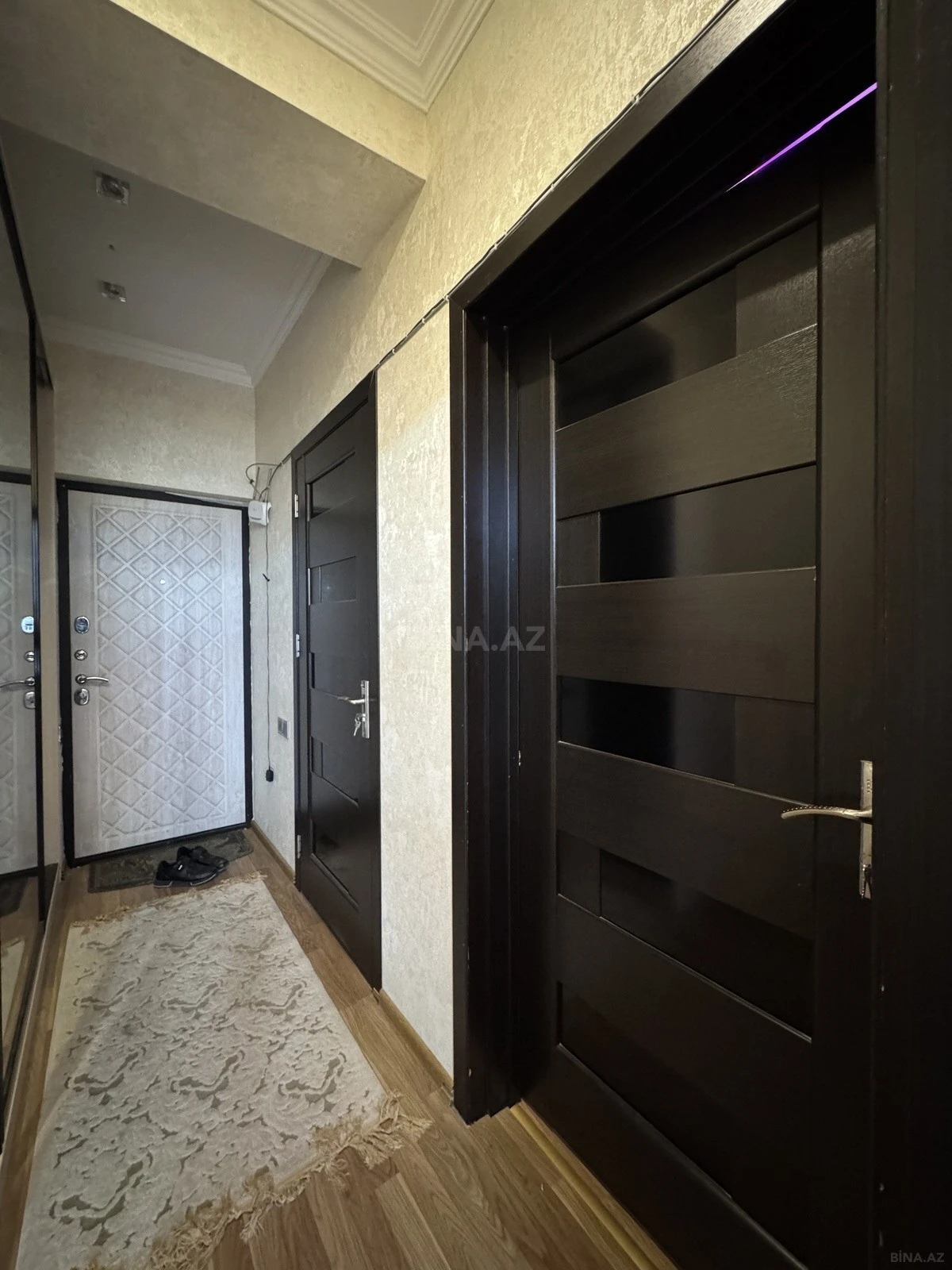 Kirayə verilir 2 otaqlı mənzil 55 m²