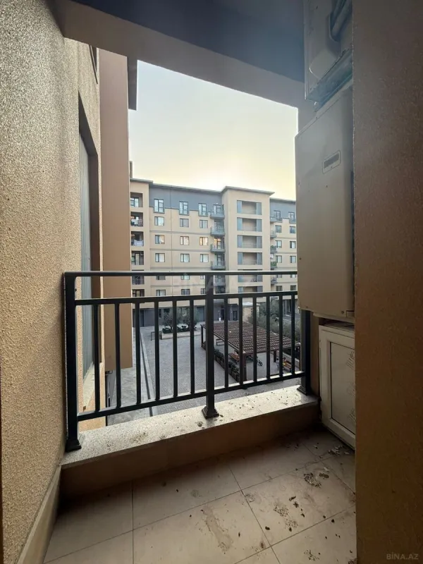 Kirayə verilir 4 otaqlı mənzil 180 m²