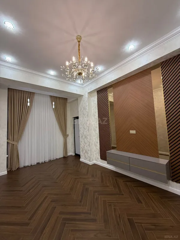 Satılır 2 otaqlı mənzil 75 m²