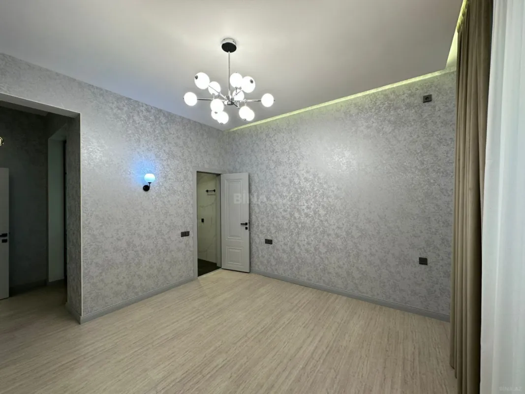 Satılır 4 otaqlı həyət evi 180 m²