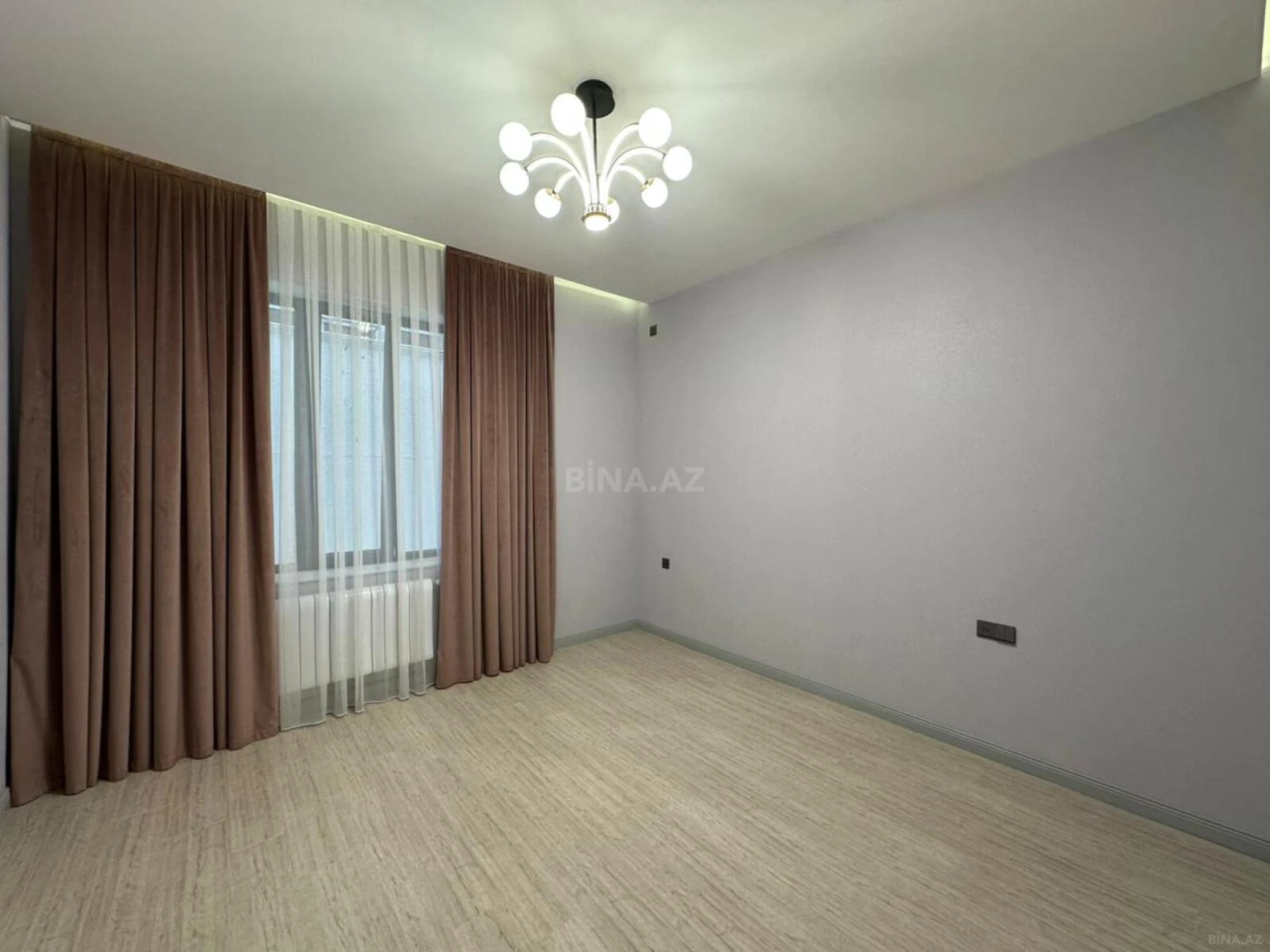 Satılır 4 otaqlı həyət evi 180 m²