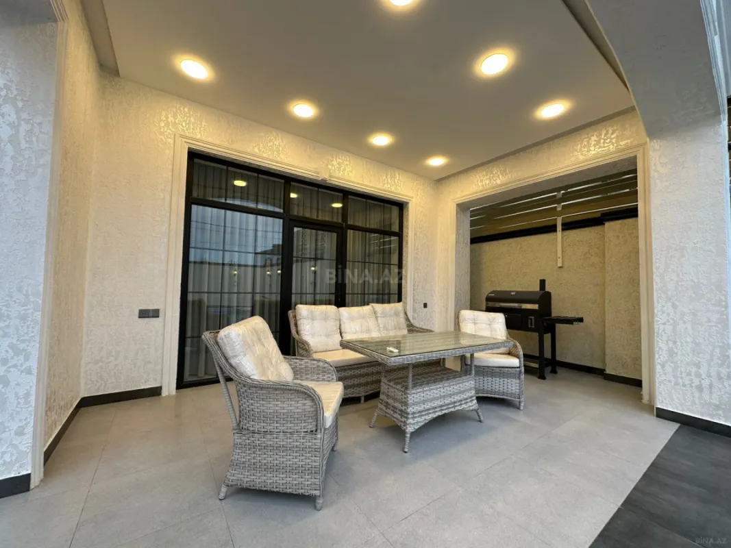 Satılır 4 otaqlı həyət evi 180 m²