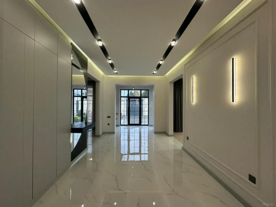 Satılır 4 otaqlı həyət evi 180 m²