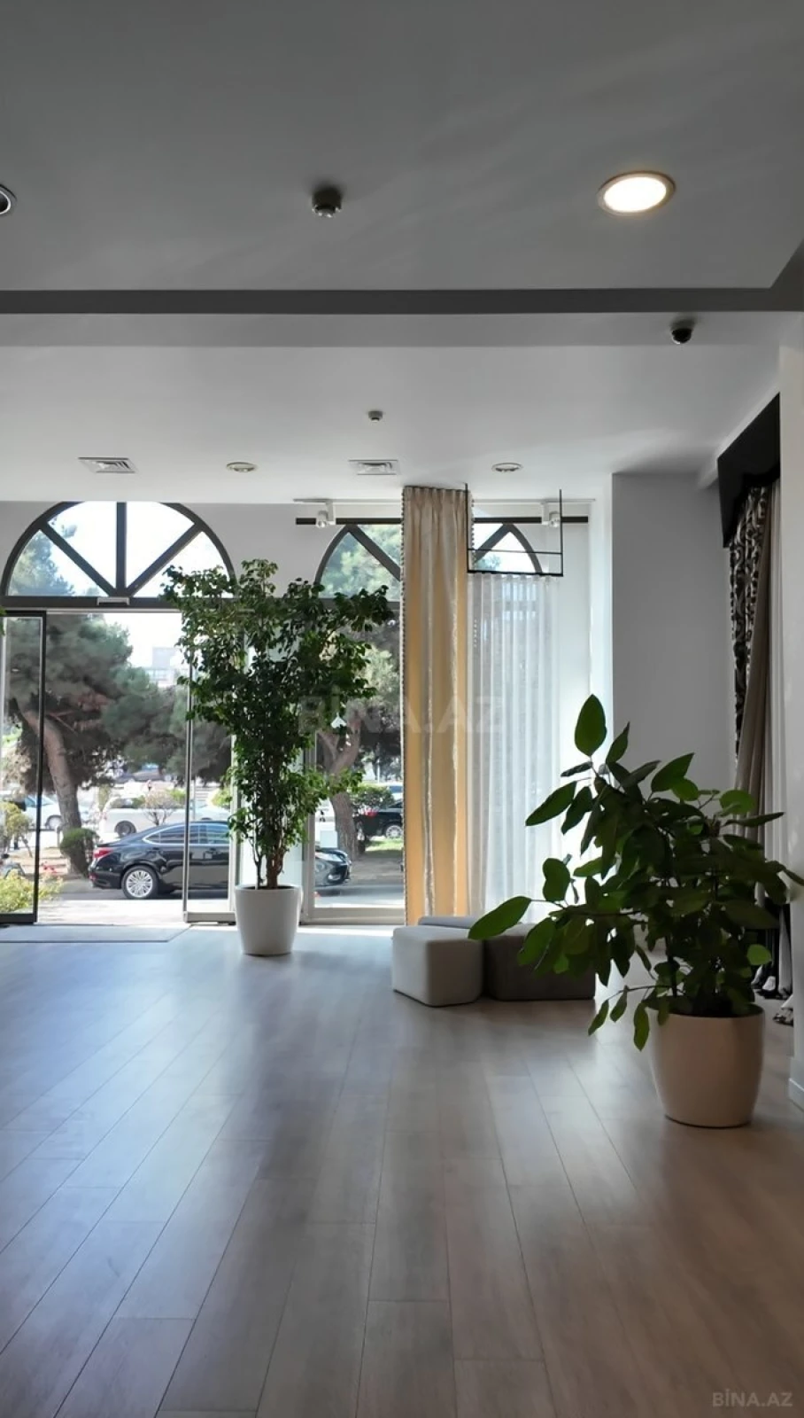 Kirayə verilir obyekt 4400 m²