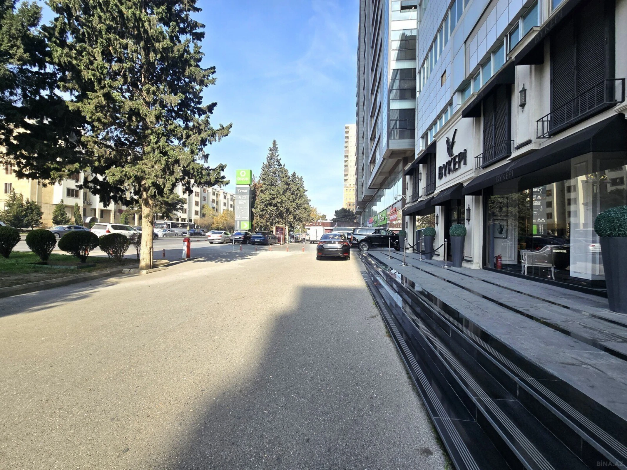 Kirayə verilir obyekt 4400 m²