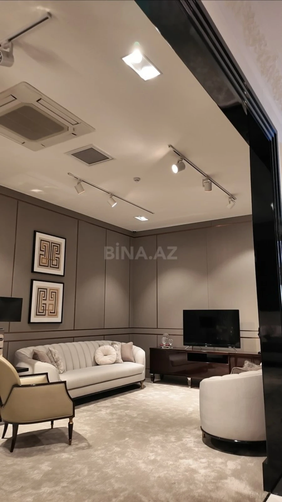 Kirayə verilir obyekt 4400 m²