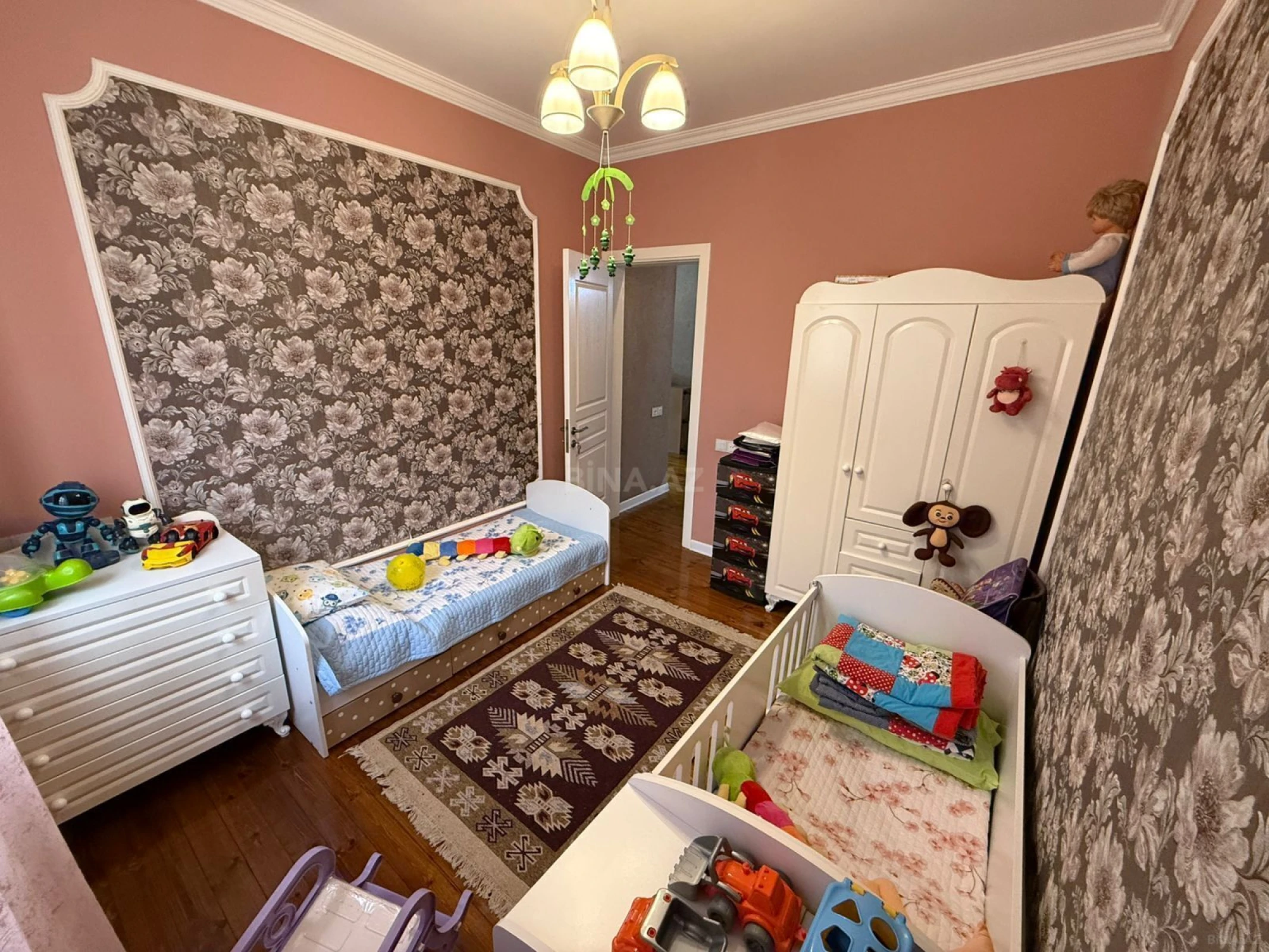 Satılır 7 otaqlı həyət evi 160 m²