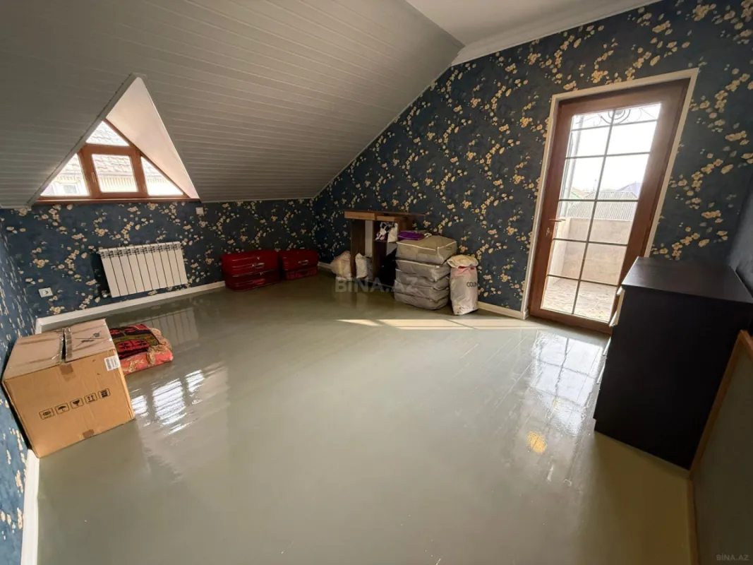 Satılır 7 otaqlı həyət evi 160 m²