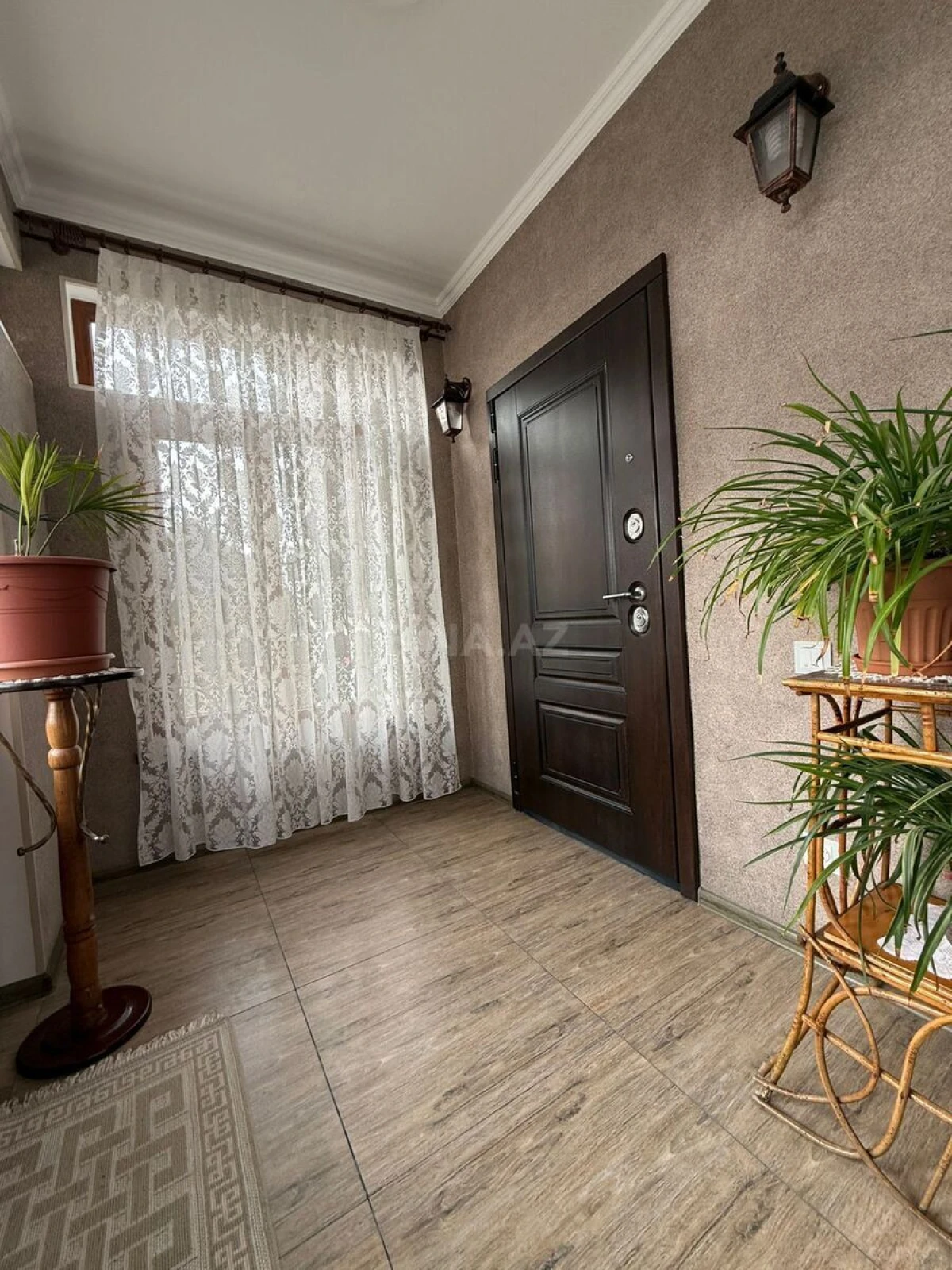 Satılır 7 otaqlı həyət evi 160 m²