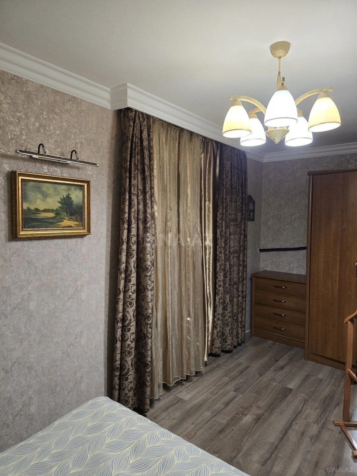 Satılır 3 otaqlı mənzil 85 m²